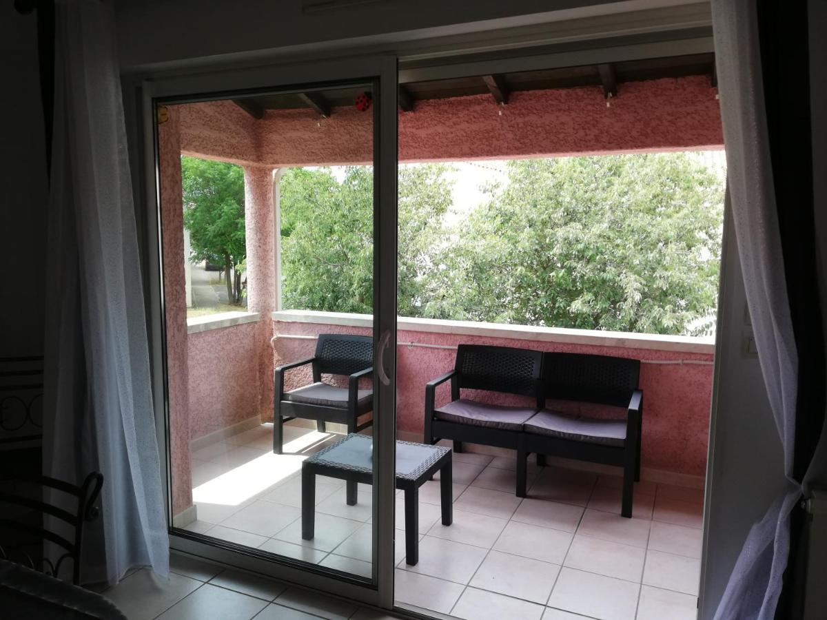 Superbe Appartement De 90M2 A Uzes Super Equipe Avec Garage Et Grand Parking Privatif Zewnętrze zdjęcie