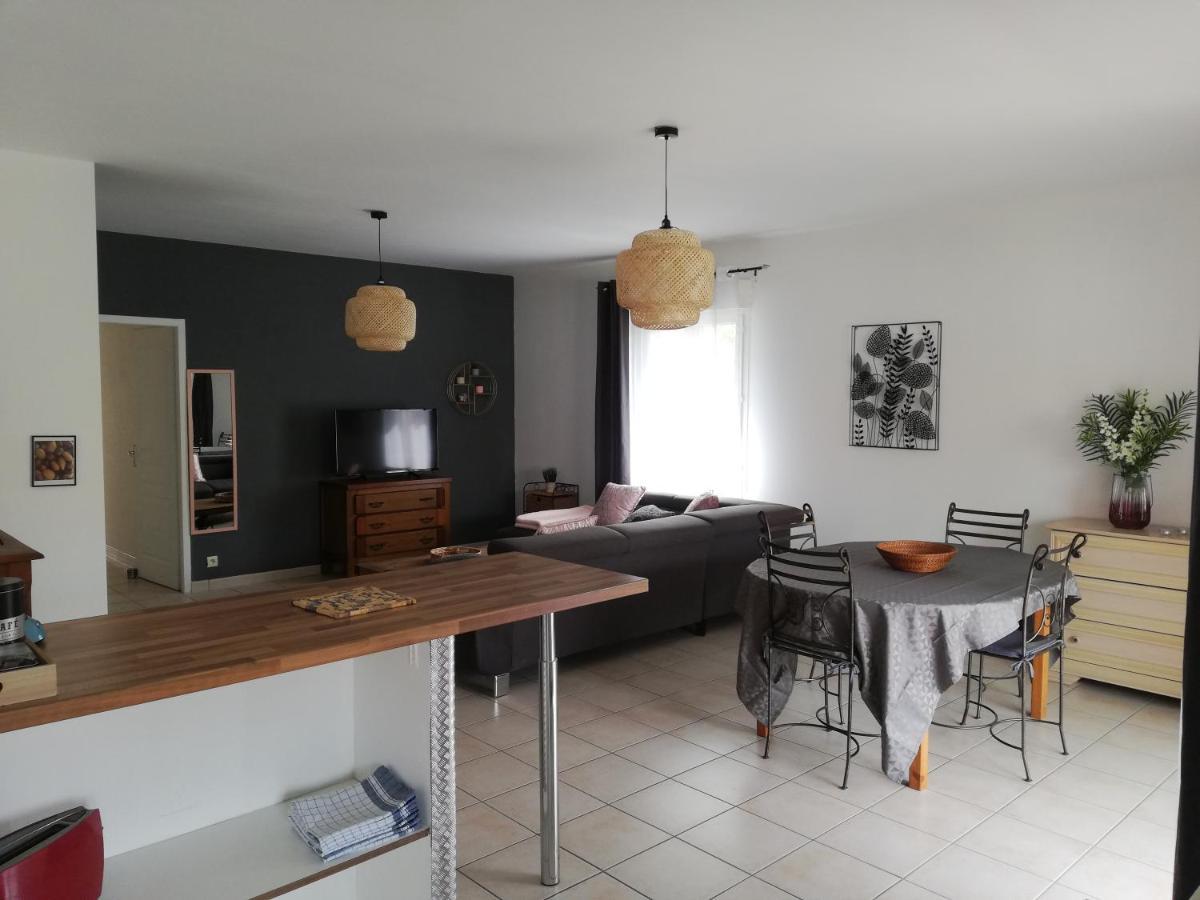 Superbe Appartement De 90M2 A Uzes Super Equipe Avec Garage Et Grand Parking Privatif Zewnętrze zdjęcie